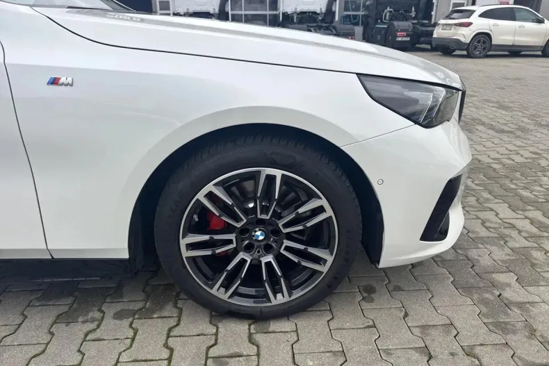 BMW Seria 5 din 2024 cu 26.500 km - oferta BMW140071 - foto 15