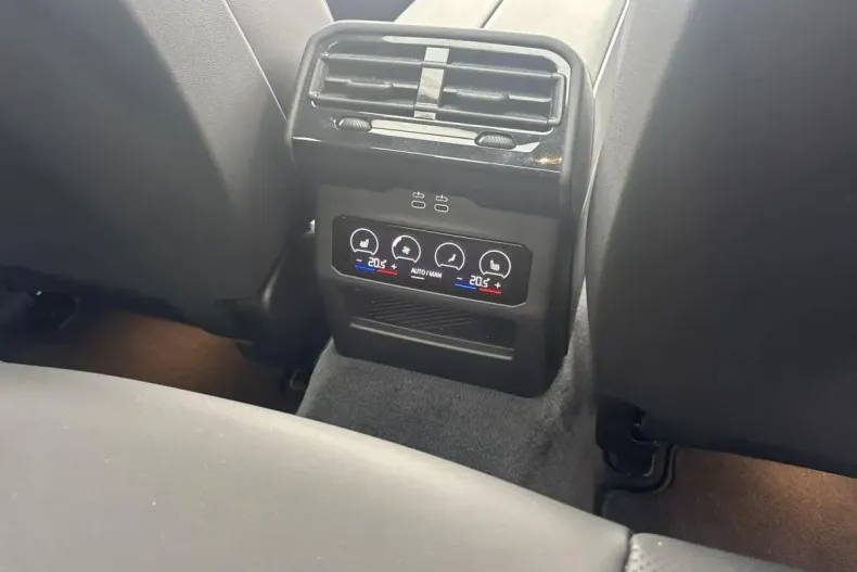 BMW Seria 5 din 2024 cu 26.500 km - oferta BMW140071 - foto 17