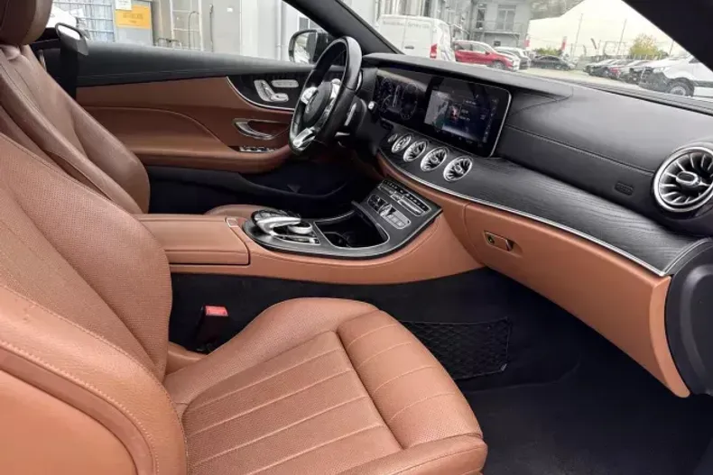 Mercedes-Benz E din 2019 cu 82.841 km - oferta MER140073 - foto 14