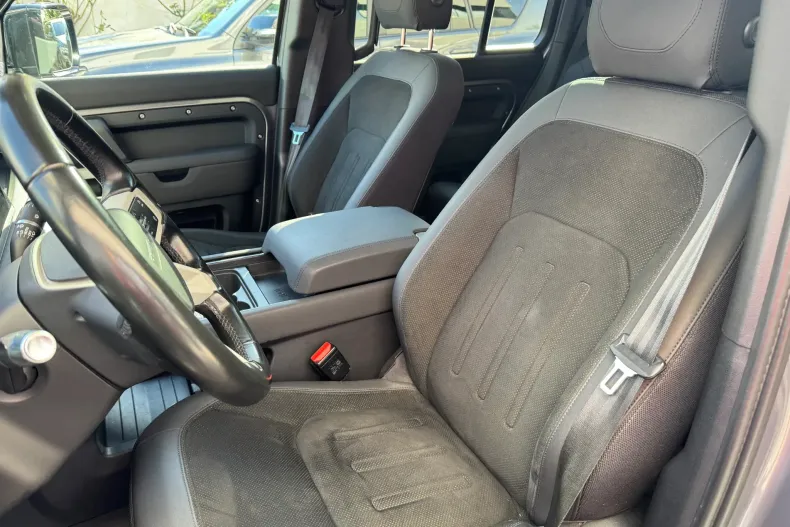 Land Rover Defender din 2020 cu 128.714 km - oferta LAN140077 - foto 13