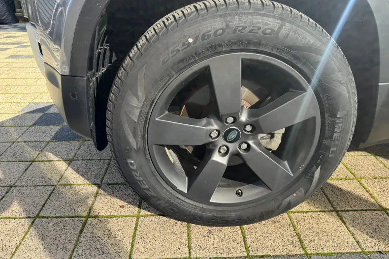 Land Rover Defender din 2020 cu 128.714 km - oferta LAN140077 - foto 20