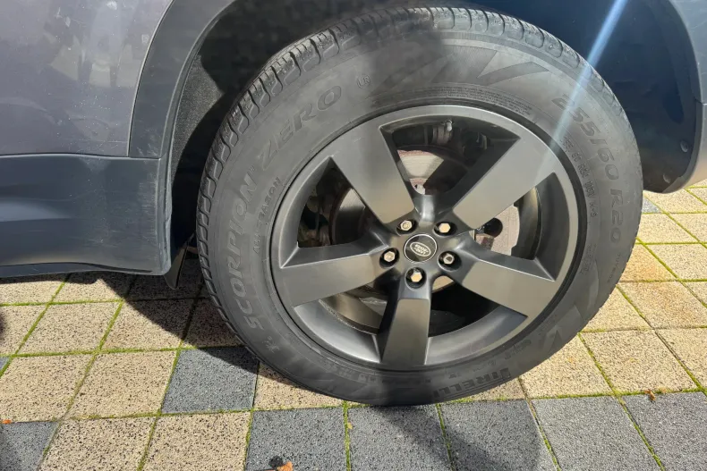 Land Rover Defender din 2020 cu 128.714 km - oferta LAN140077 - foto 21