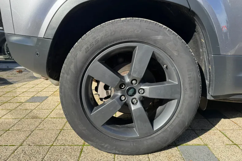 Land Rover Defender din 2020 cu 128.714 km - oferta LAN140077 - foto 22