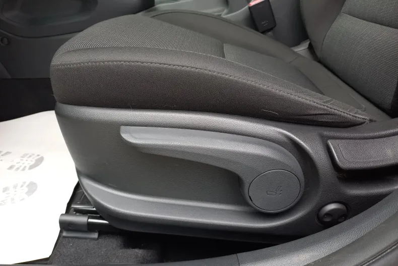 Hyundai KONA din 2021 cu 22.341 km - oferta HYU140078 - foto 15