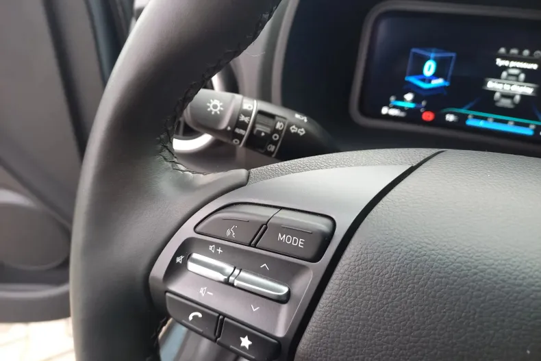 Hyundai KONA din 2021 cu 22.341 km - oferta HYU140078 - foto 20