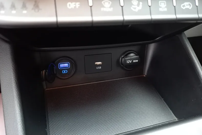 Hyundai KONA din 2021 cu 22.341 km - oferta HYU140078 - foto 26