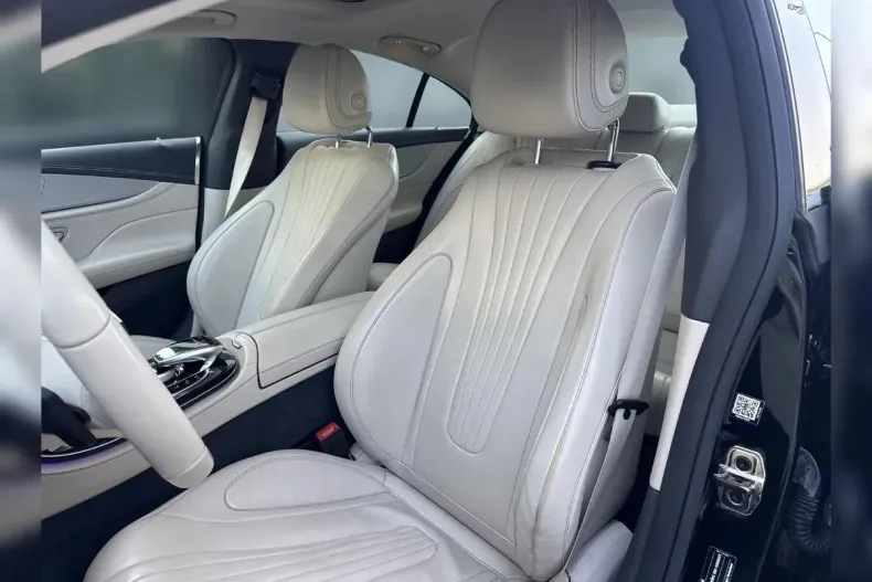 Mercedes-Benz CLS din 2020 cu 70.245 km - oferta MER140086 - foto 9