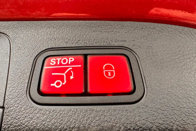 Mercedes-Benz GLA din 2023 cu 85.402 km - oferta MER140089 - foto 11