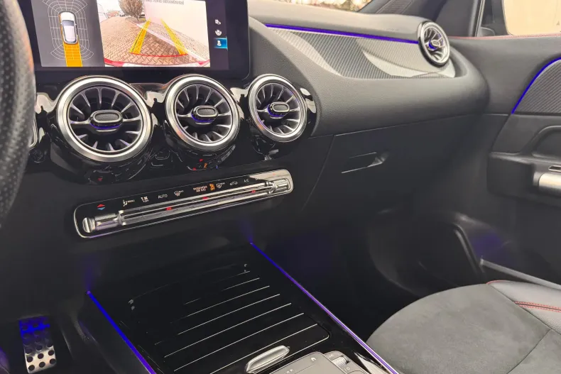 Mercedes-Benz GLA din 2023 cu 85.402 km - oferta MER140089 - foto 18