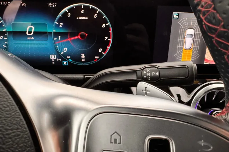 Mercedes-Benz GLA din 2023 cu 85.402 km - oferta MER140089 - foto 19