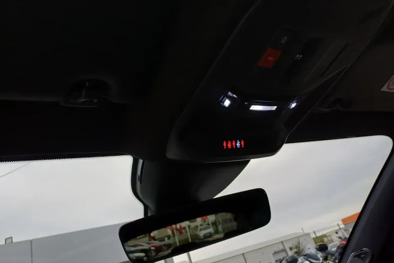 Peugeot 308 din 2022 cu 27.969 km - oferta PEU140096 - foto 23