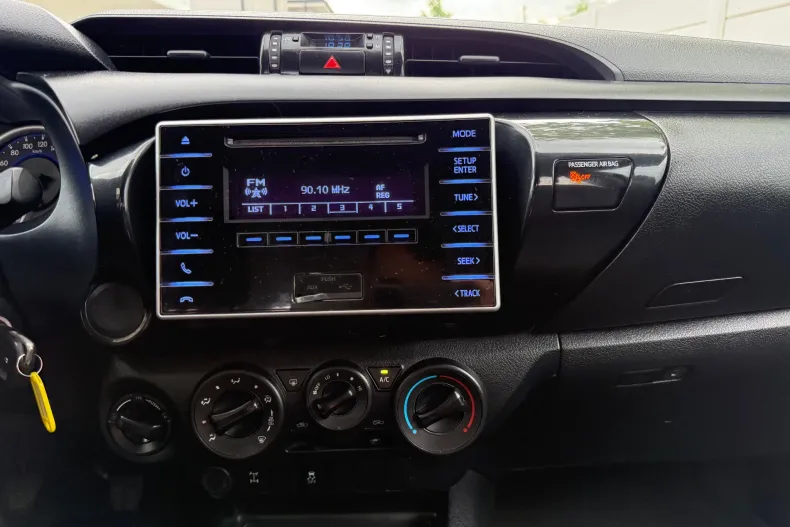 Toyota Hilux din 2019 cu 160.340 km - oferta TOY140103 - foto 16