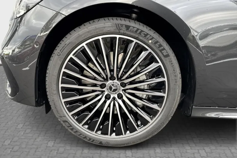 Mercedes-Benz E din 2025 cu 4 km - oferta MER140105 - foto 5