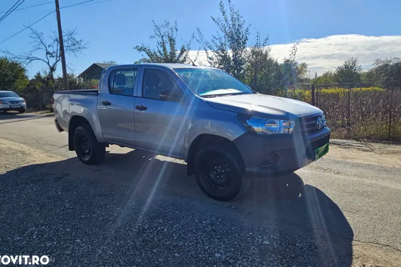 Toyota Hilux din 2019 cu 106.000 km - oferta TOY140109 - foto 3