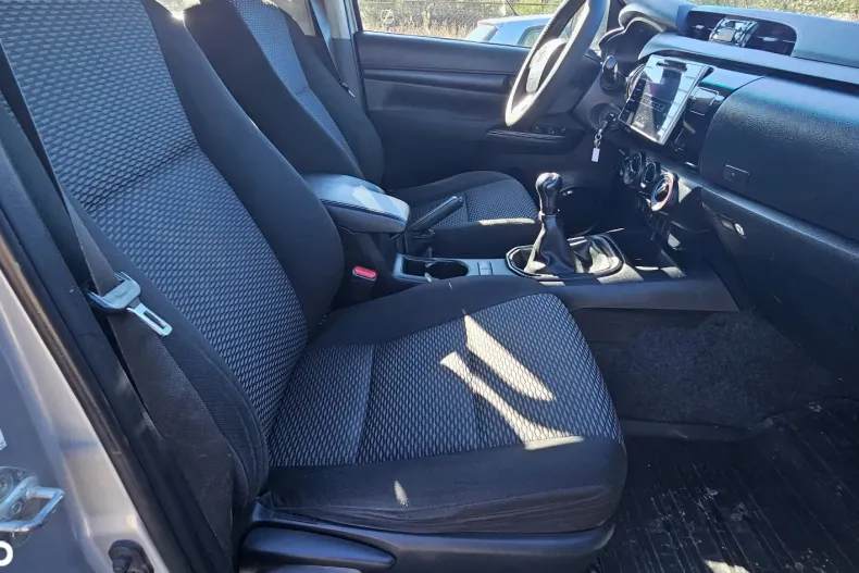 Toyota Hilux din 2019 cu 106.000 km - oferta TOY140109 - foto 8