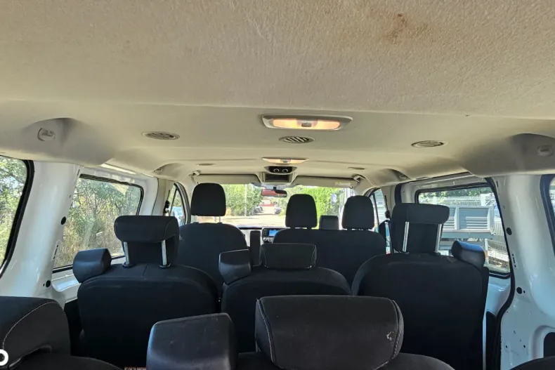 Ford Transit Custom din 2021 cu 86.000 km - oferta FOR140110 - foto 8