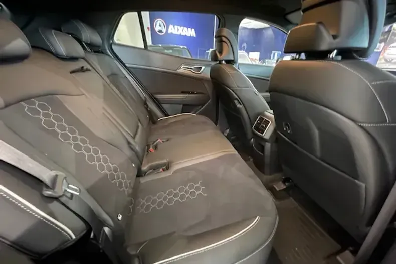 Kia Sportage din 2024 cu 8.996 km - oferta KIA140115 - foto 11