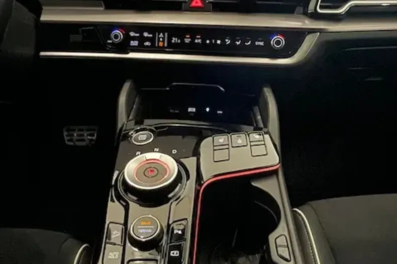 Kia Sportage din 2024 cu 8.996 km - oferta KIA140115 - foto 15