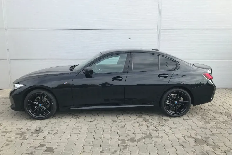 BMW Seria 3 din 2023 cu 64.539 km - oferta BMW140123 - foto 4