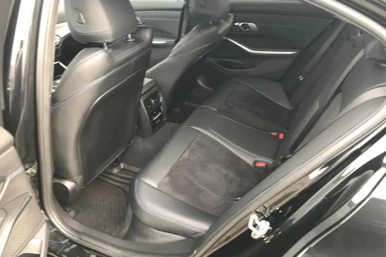 BMW Seria 3 din 2023 cu 64.539 km - oferta BMW140123 - foto 8