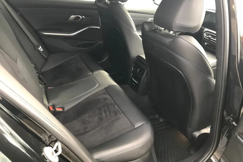 BMW Seria 3 din 2023 cu 64.539 km - oferta BMW140123 - foto 10