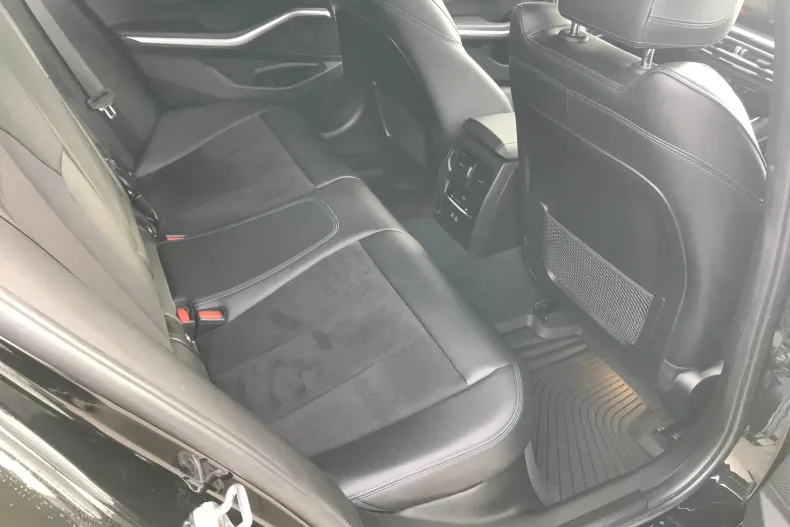 BMW Seria 3 din 2023 cu 63.225 km - oferta BMW140124 - foto 10