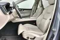 Volvo XC60 din 2023 cu 69.606 km - oferta VOL140131 - foto 5