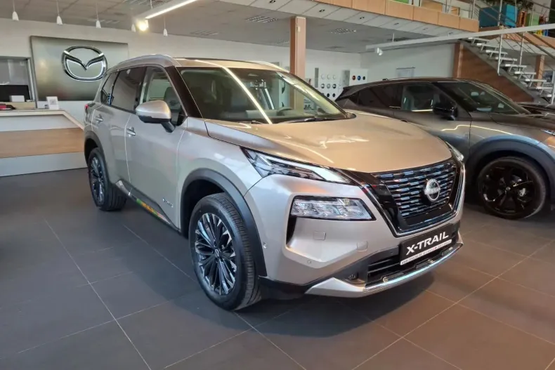 Nissan X-Trail din 2025 cu 8 km - oferta NIS140138 - foto 1