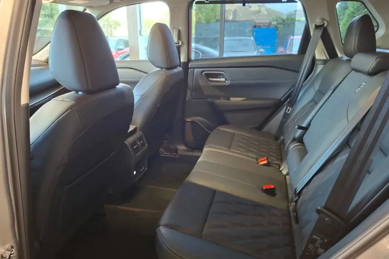 Nissan X-Trail din 2025 cu 8 km - oferta NIS140138 - foto 14