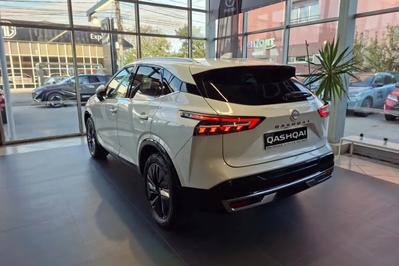 Nissan Qashqai din 2025 cu 5 km - oferta NIS140140 - foto 4