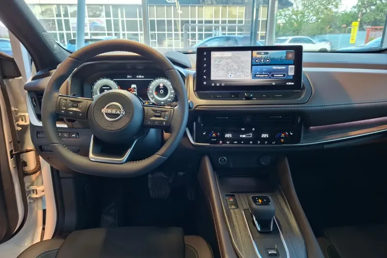 Nissan Qashqai din 2025 cu 5 km - oferta NIS140140 - foto 6
