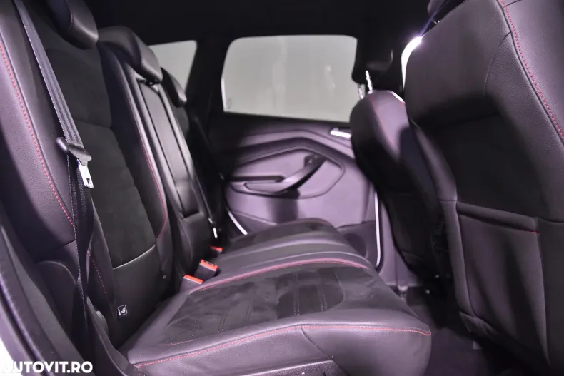 Ford Kuga din 2019 cu 172.187 km - oferta FOR140141 - foto 12