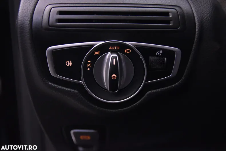 Mercedes-Benz GLC din 2020 cu 128.008 km - oferta MER140165 - foto 14