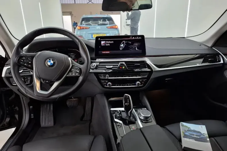 BMW Seria 5 din 2020 cu 105.571 km - oferta BMW140178 - foto 3