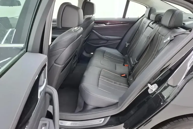 BMW Seria 5 din 2020 cu 105.571 km - oferta BMW140178 - foto 8