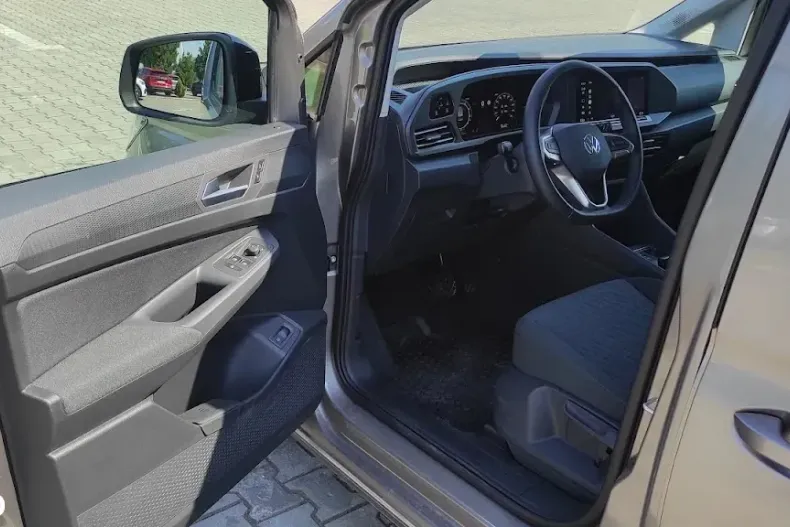 Volkswagen Caddy din 2025 cu 9.000 km - oferta VOL140201 - foto 11
