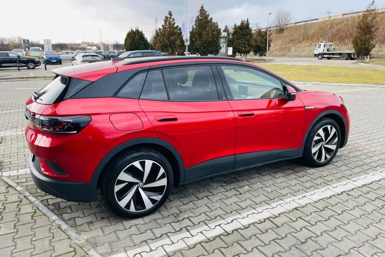 Volkswagen ID.4 din 2023 cu 13.900 km - oferta VOL140205 - foto 3
