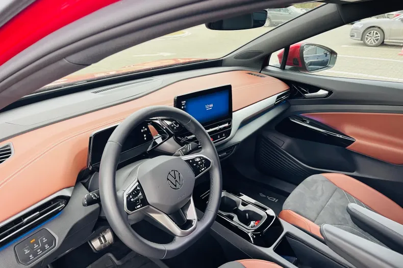 Volkswagen ID.4 din 2023 cu 13.900 km - oferta VOL140205 - foto 10