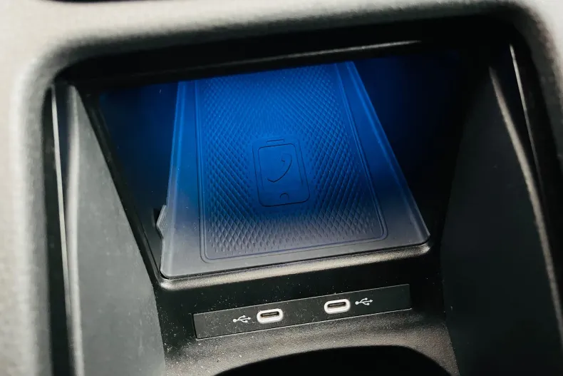 Volkswagen ID.4 din 2023 cu 13.900 km - oferta VOL140205 - foto 21