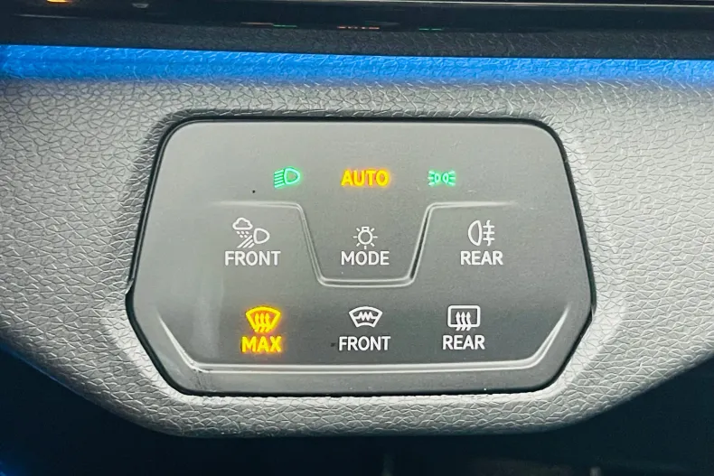 Volkswagen ID.4 din 2023 cu 13.900 km - oferta VOL140205 - foto 22