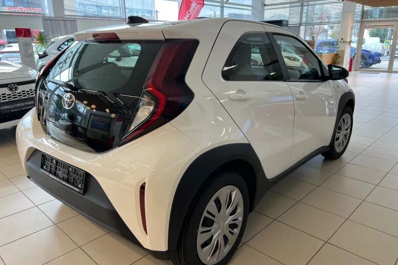 Toyota Aygo din 2025 cu 2 km - oferta TOY140219 - foto 4