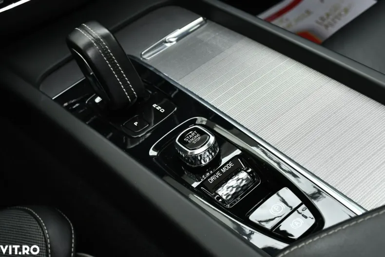 Volvo XC60 din 2020 cu 112.050 km - oferta VOL140235 - foto 20