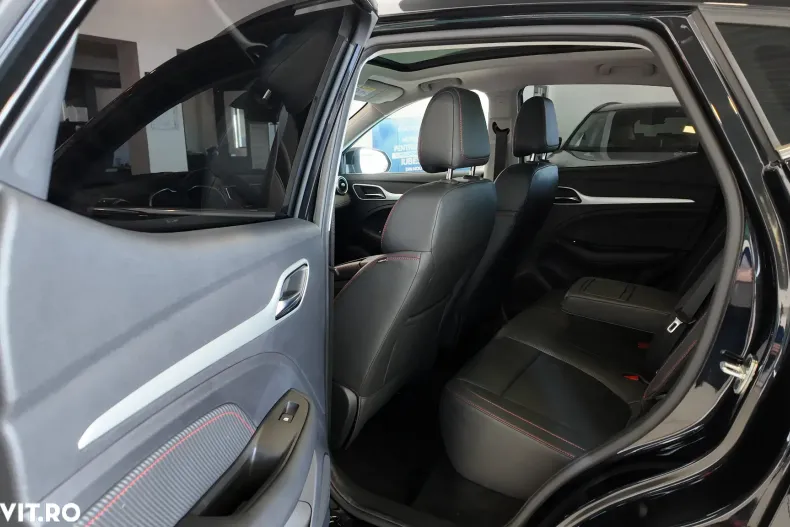 MG ZS EV din 2023 cu 11.200 km - oferta MG0140239 - foto 11