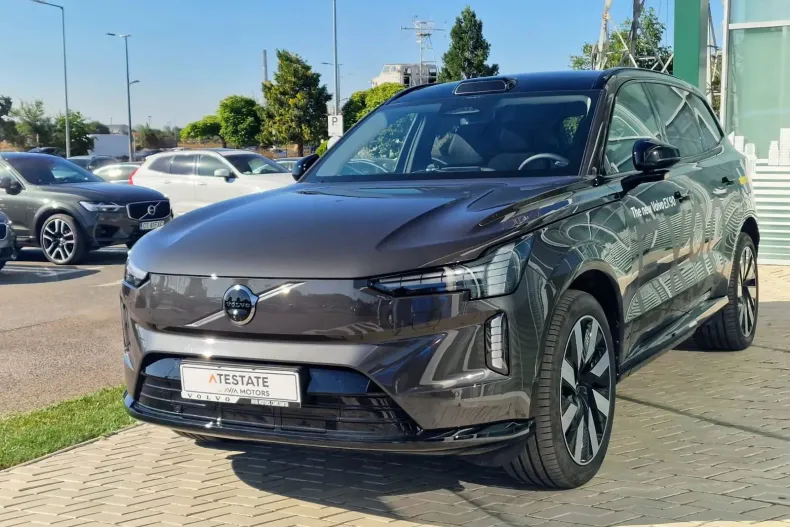 Volvo EX90 din 2025 cu 2.481 km - oferta VOL140241 - foto 1