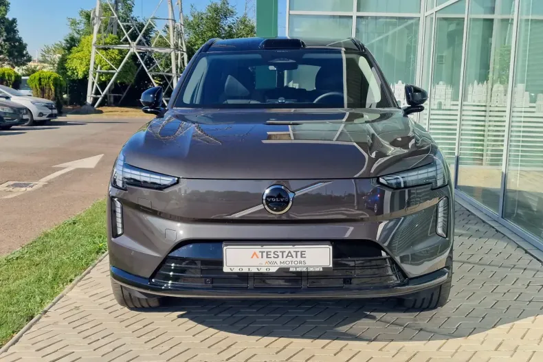 Volvo EX90 din 2025 cu 2.481 km - oferta VOL140241 - foto 2