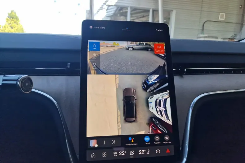 Volvo EX90 din 2025 cu 2.481 km - oferta VOL140241 - foto 31