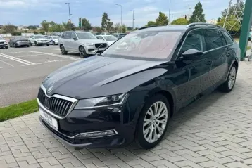 Skoda Superb din 2021 - oferta SKO140242
