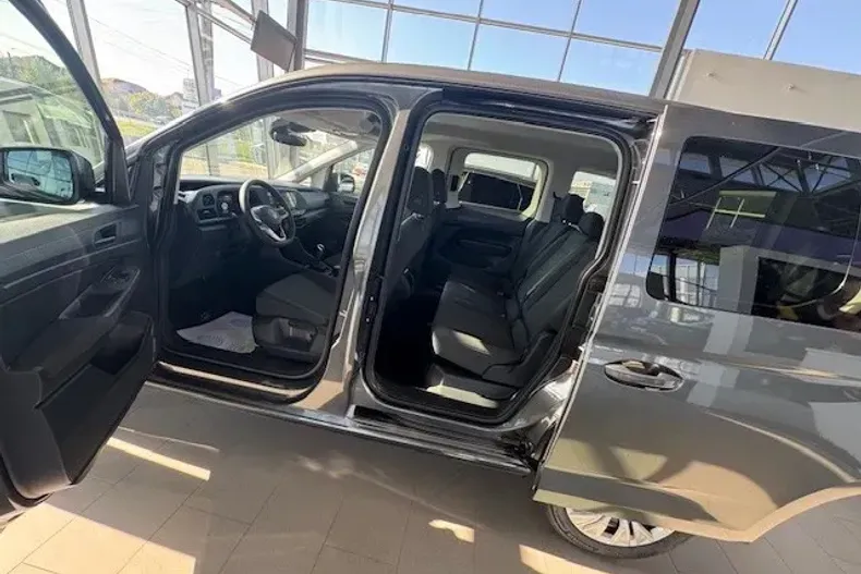 Volkswagen Caddy din 2025 cu 3 km - oferta VOL140246 - foto 7