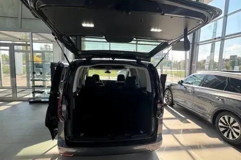 Volkswagen Caddy din 2025 cu 3 km - oferta VOL140246 - foto 8