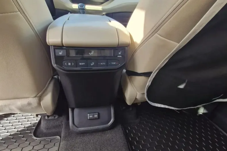 Toyota Highlander din 2023 cu 28.900 km - oferta TOY140259 - foto 23